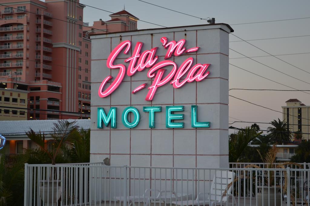 Sta N Pla Motel Клірвотер-Біч Екстер'єр фото